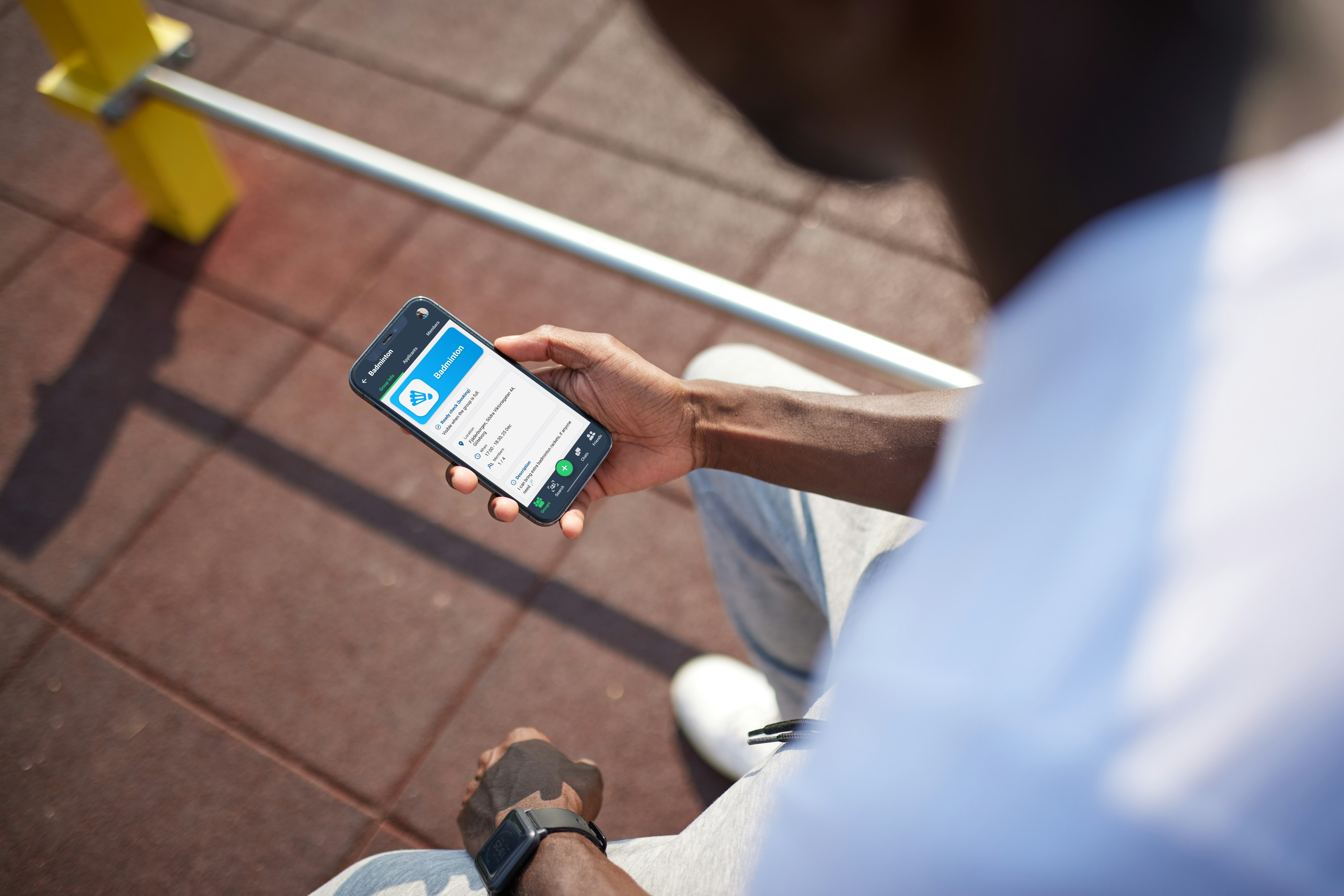 Show up & play screenshot